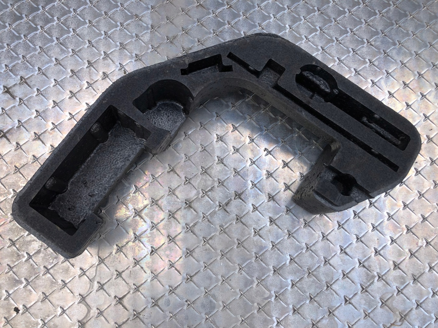 polystirene boot floor well AUDI A5 8T0012109