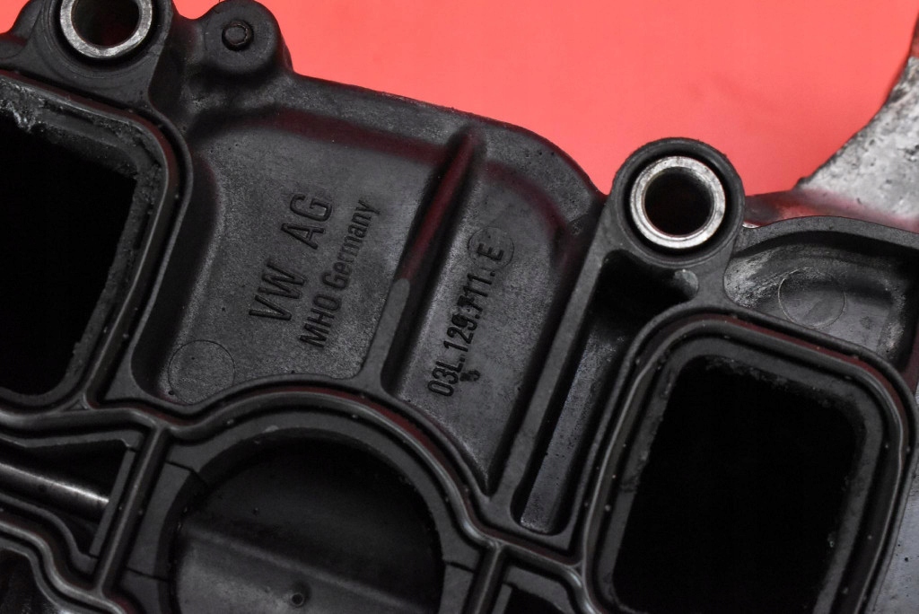 intake manifold AUDI A4 B8 2.0 TDI 143 KM 07-11