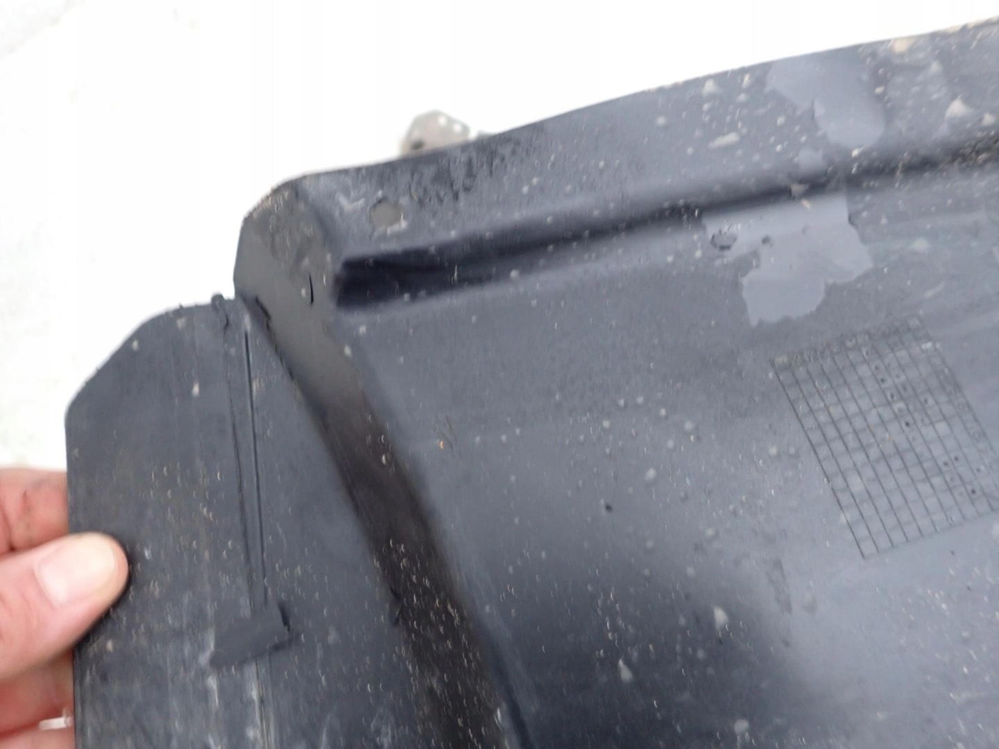 AUDI A3 IV 4 8Y 20- mudguard front front right