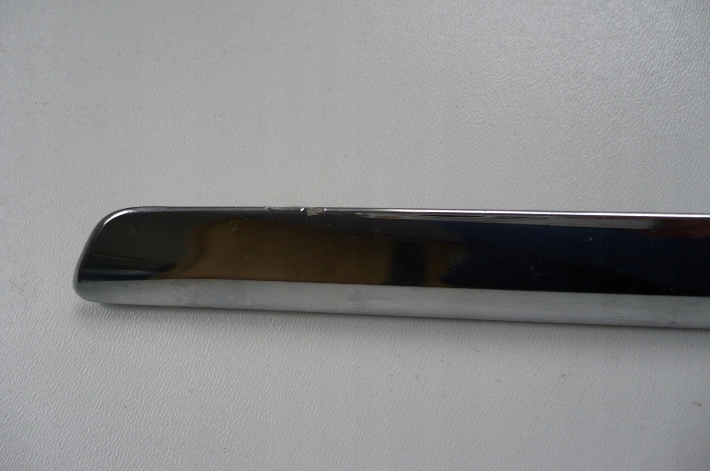 VW PASSAT CC 08- moulding CHROM door left front central original