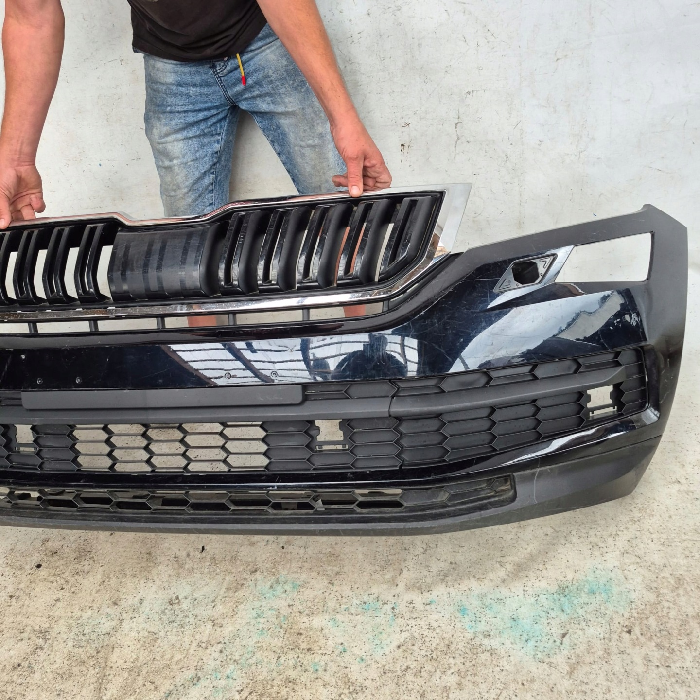 SKODA KODIAQ 565 17- bumper front front PDC SPR 565807221
