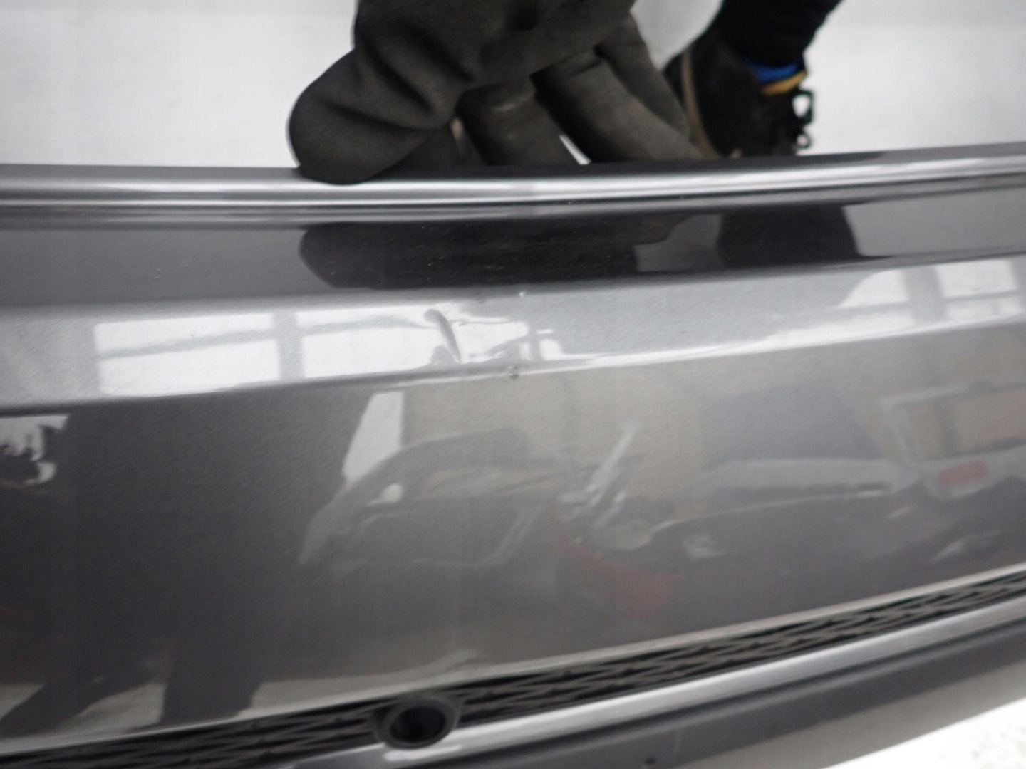 JAGUAR E PACE 17- bumper rear part rear PDC