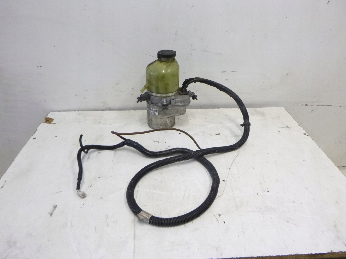 servo pump Opel Astra H 1.6 2006r. TRW