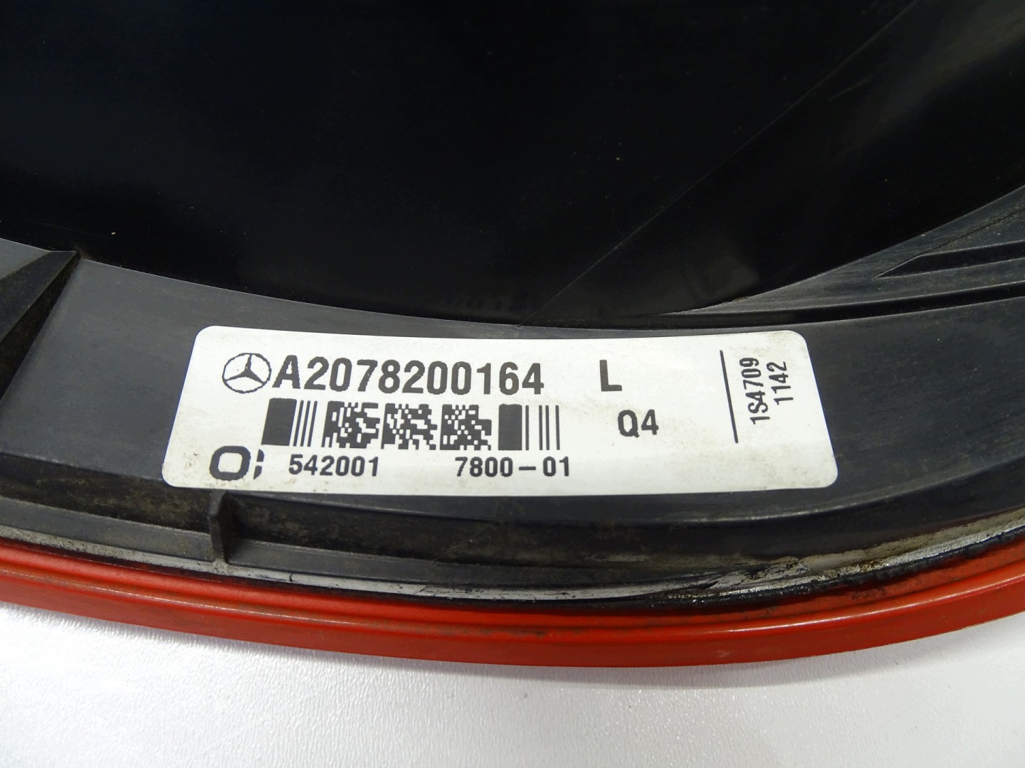 light left rear part rear left LED MERCEDES E COUPE CABRIO W207 A2078200164