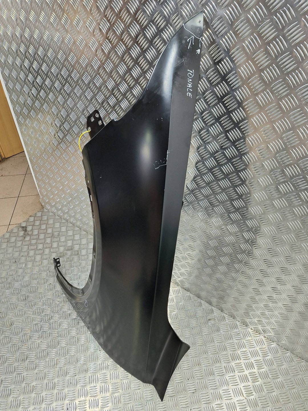 blatník levý předek ALFA ROMEO TONALE 23- OEM MOPAR 50570894