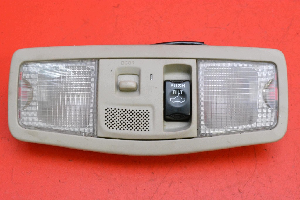 feu lumière interne avant 8401A009ZZ MITSUBISHI OUTLANDER III 12-14