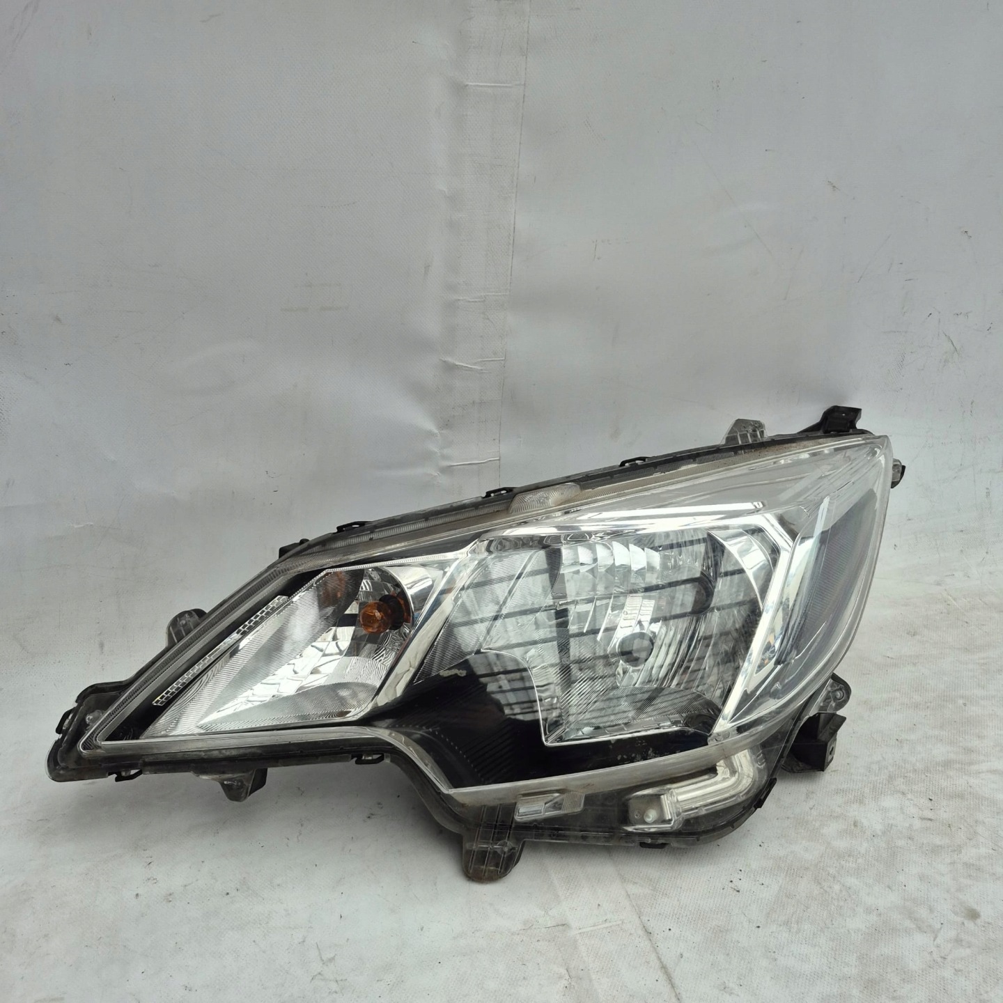 MITSUBISHI SPACE STAR II 2 LIFT 19-24 light front front left
