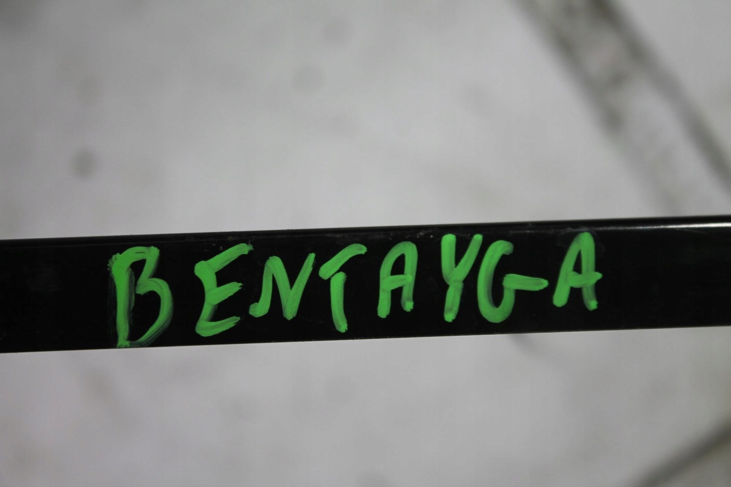Support Siège 4M0881677A BENTLEY BENTAYGA 15