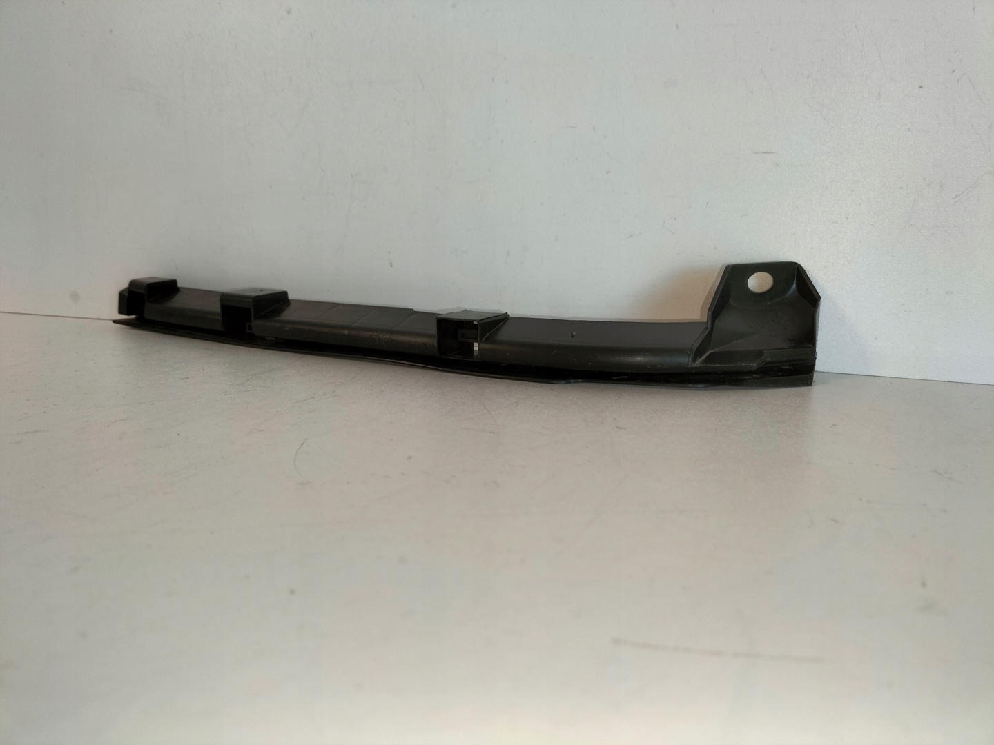 holder bumper bracket front left VW PASSAT B4 93-96