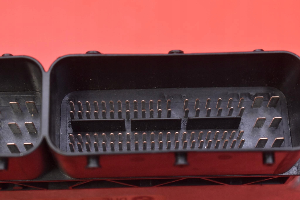 control unit computer of the engine 7561834 BMW E90 E91 2.0i 129 KM 04-10
