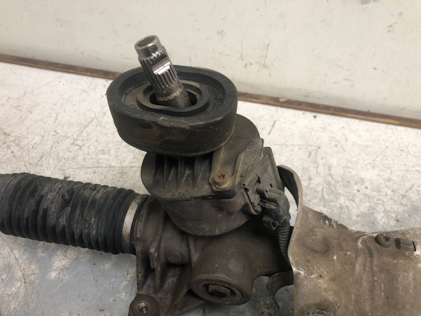 servo control VW GOLF VI 1K1423051EL 1K0909144M