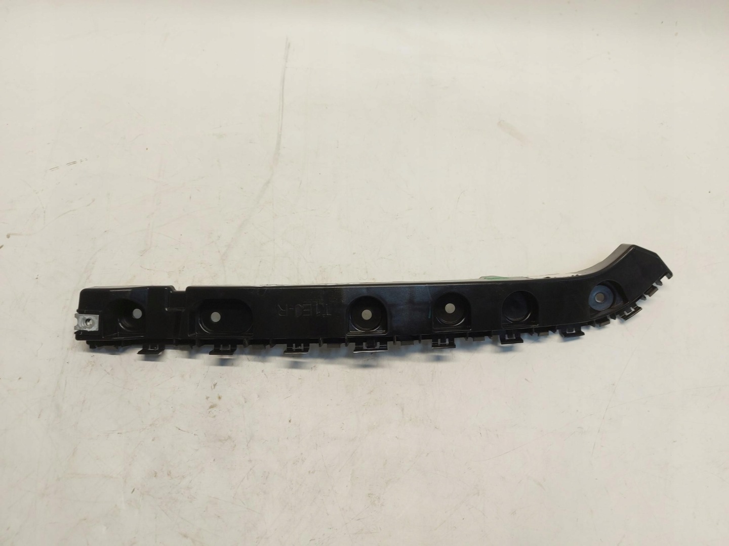 Jaecoo 7 PHEV 2025 staffa Supporto parafango Paraurti Destra posteriore 602002383aa