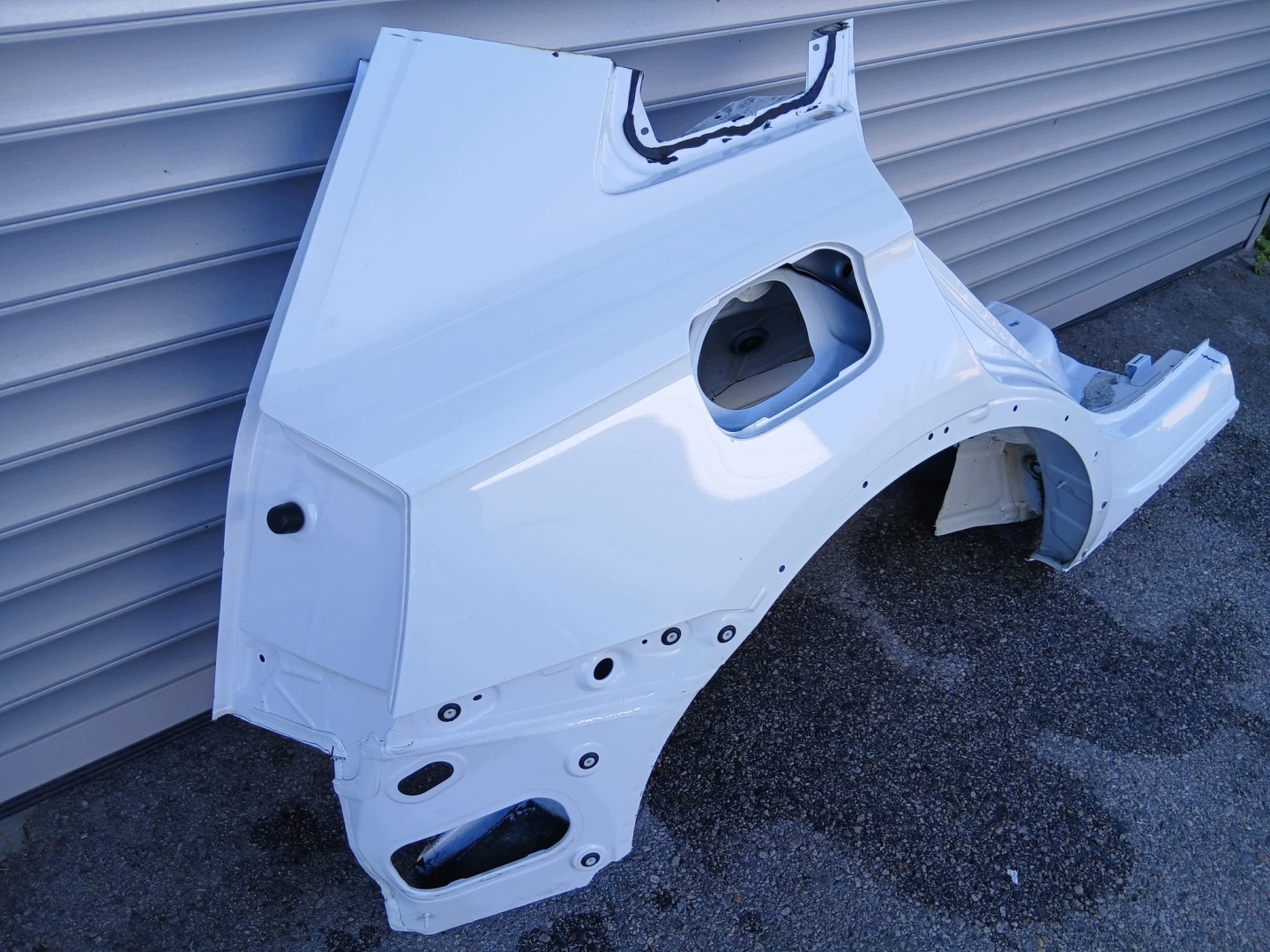 AUDI Q5 80A side quarter fender right rear part LS9R