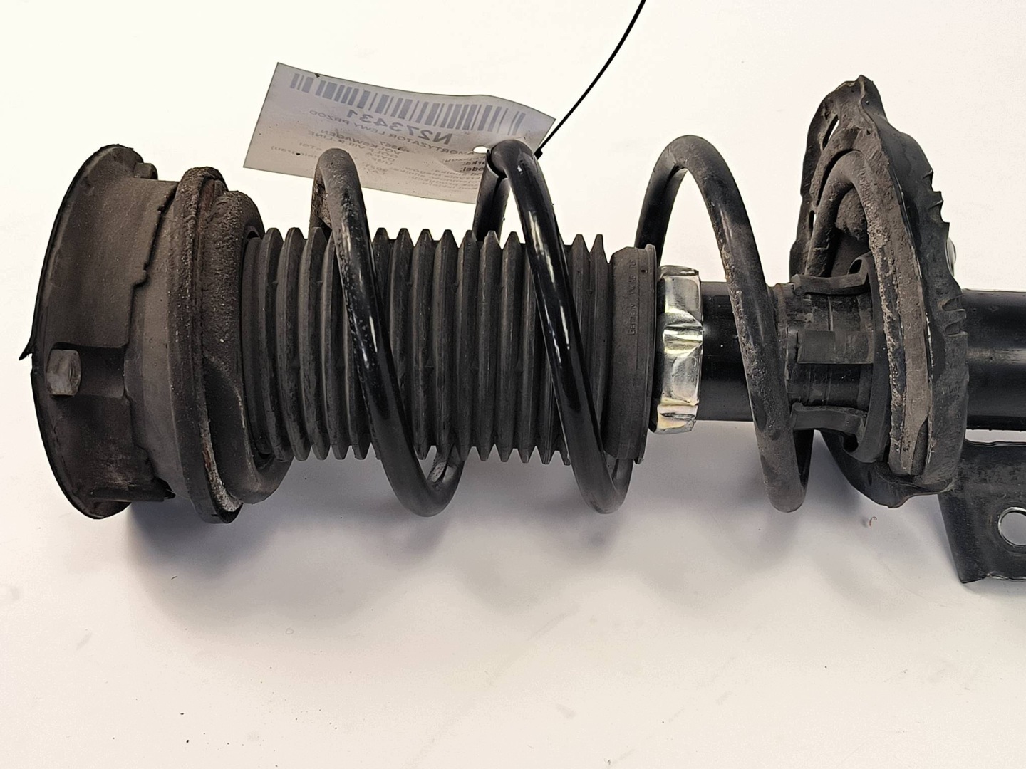 shock absorber left front 5Q0412014MQ VOLKSWAGEN GOLF VIII R-LINE