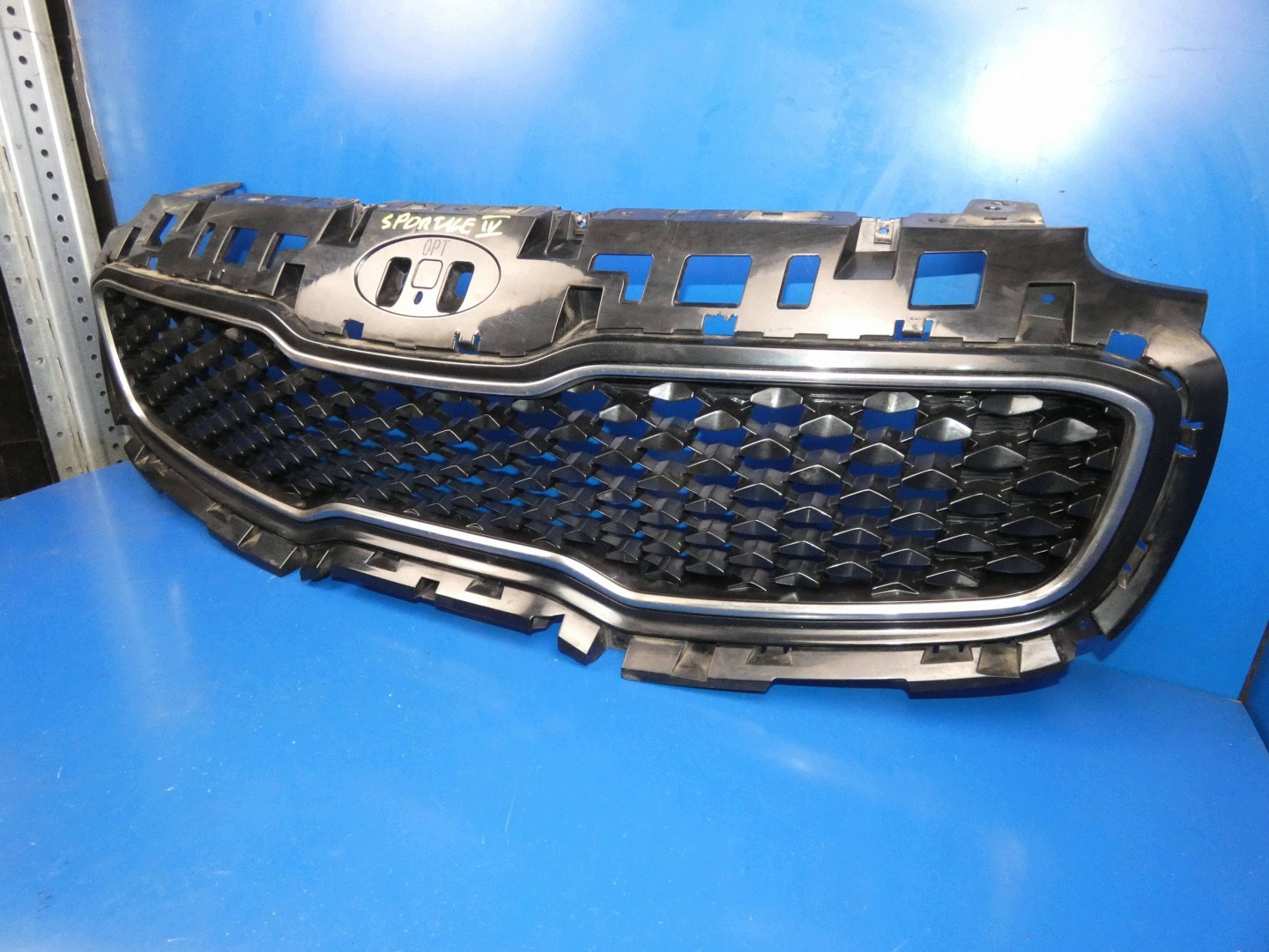 KIA SPORTAGE IV 2016- grill grille radiator front