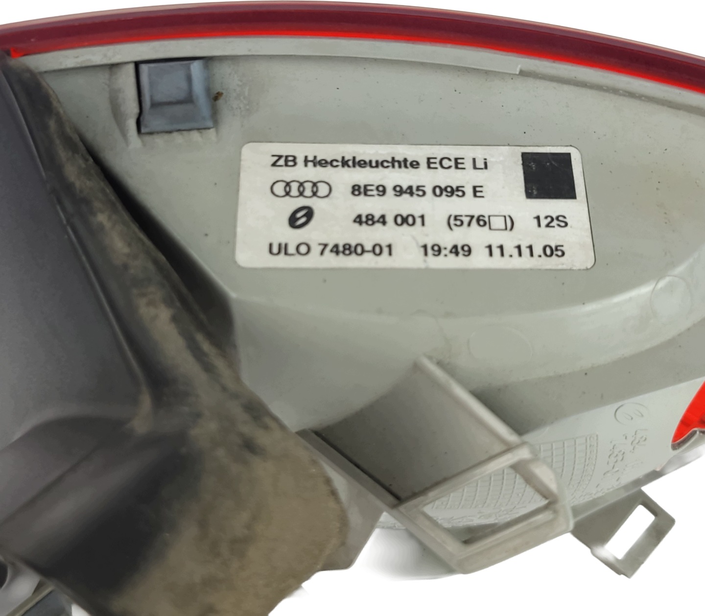 AUDI A4 B7 light rear rear part left W fender KOMBI 8E9945095E