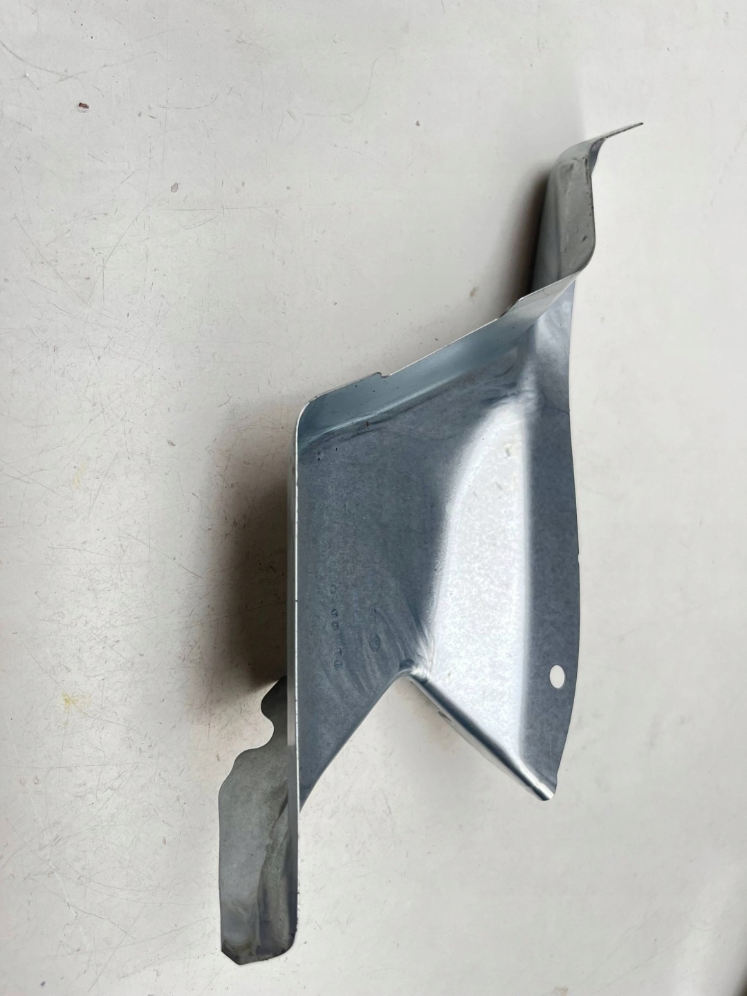 Blende Abdeckung TERMICZNA ELEMENT BLACHARSKI VW VAG AUDI OEM 2G6813537 !J