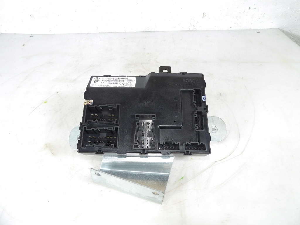 FORD FIESTA MK7 Unité commande confort 8V51-15K600-CG
