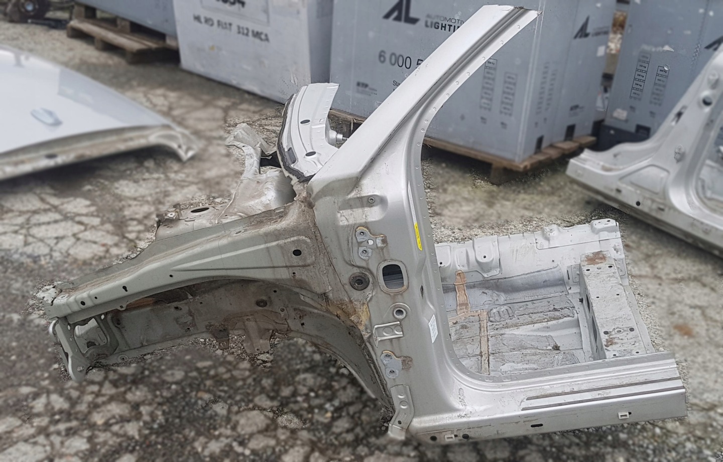 quarter left front VOLVO V50 S40 II 426-26