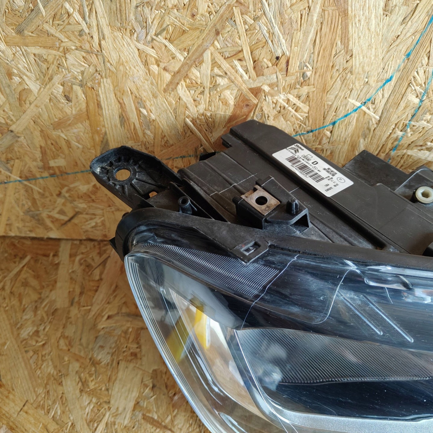 Reflektor front side right Citroen Berlingo IV 90146120