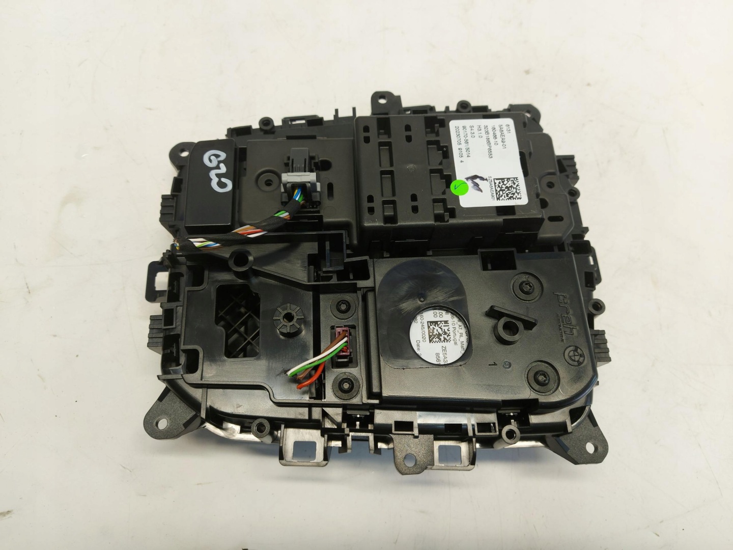 BMW G20 LIFT control panel changes of the gear RHD 5A6AEA9-01