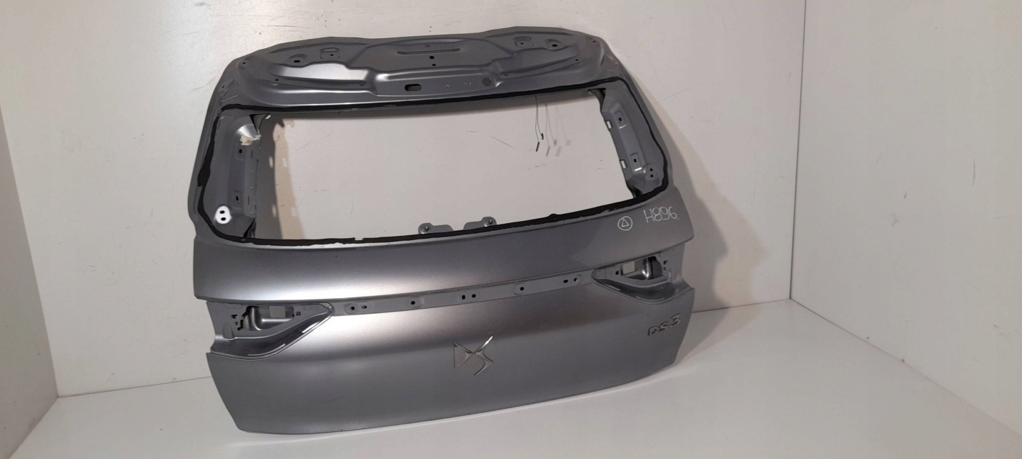 Citroen DS 3 Crossback rear trunk door boot (H896)