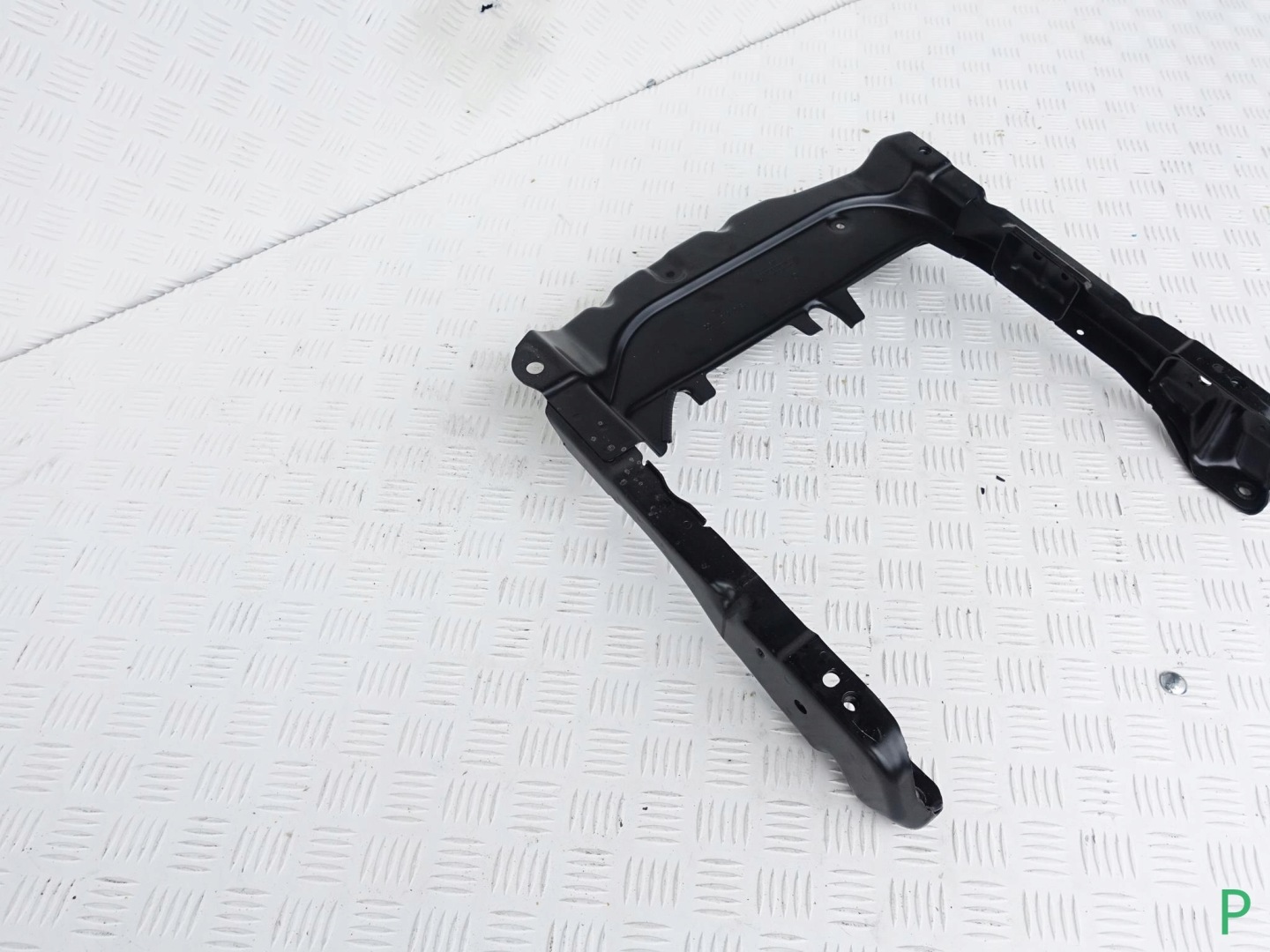 PORSCHE CAYENNE 7P 10- console holder seat