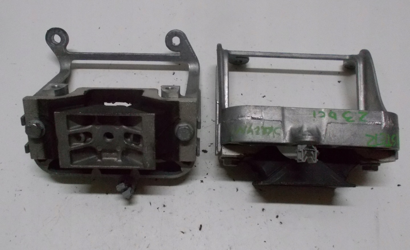 RENAULT MASTER III LIFT holder engine mount gearboxes 112225095R