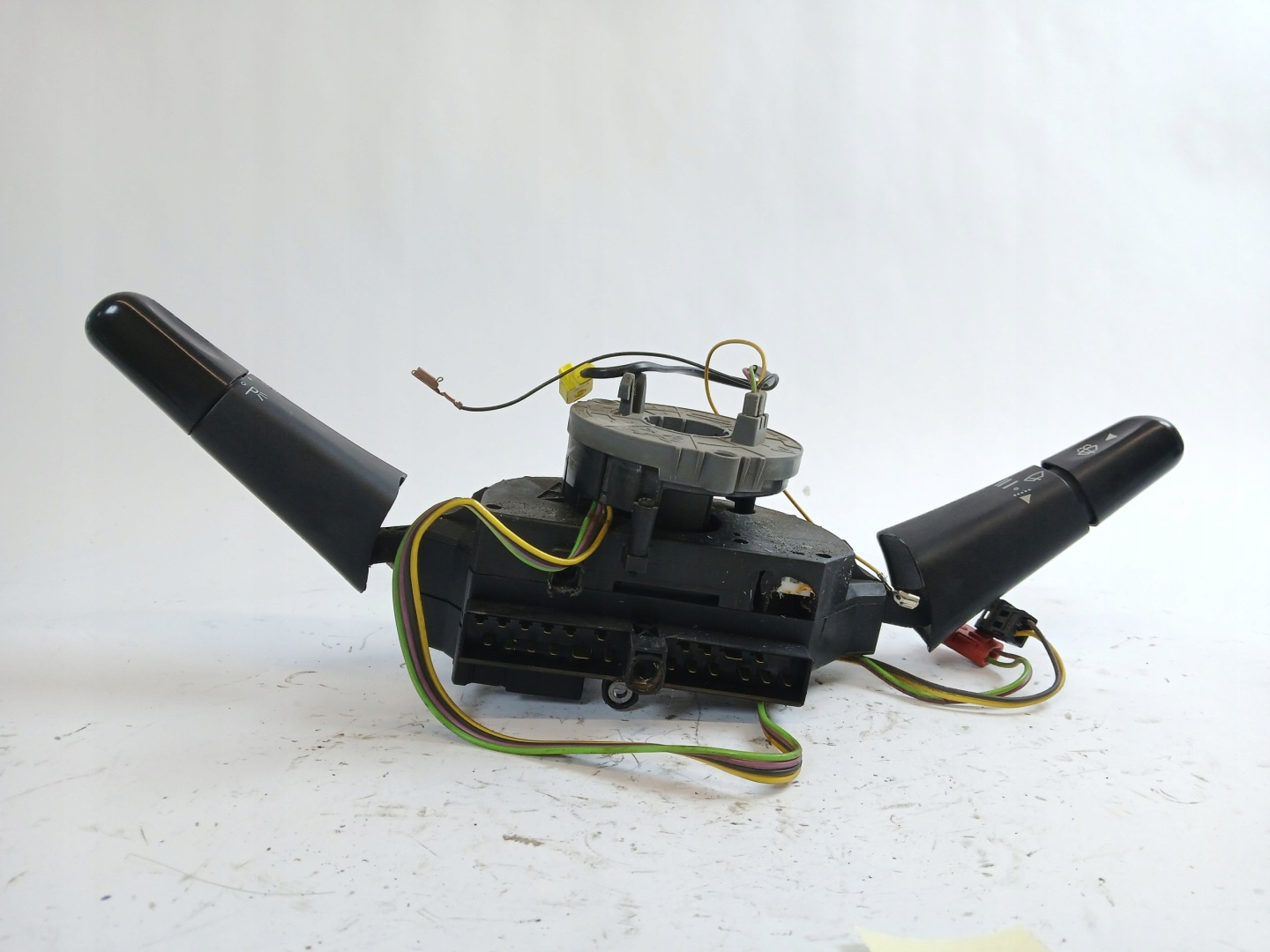 MERCEDES SPRINTER W903 steering wheel levers and controls ring 9014600049