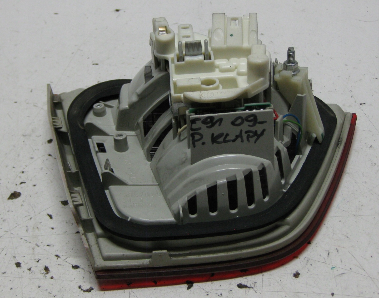 BMW E91 2.0 D 09R light right rear part 7154162
