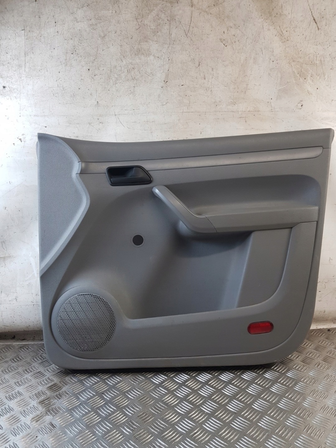 side door right front 2K0867006A3U6 VW CADDY III 07R