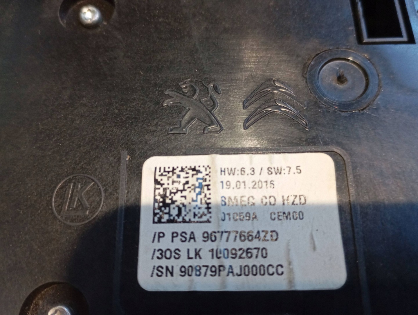 PANEL rádia PEUGEOT 308 T9 96777664ZD