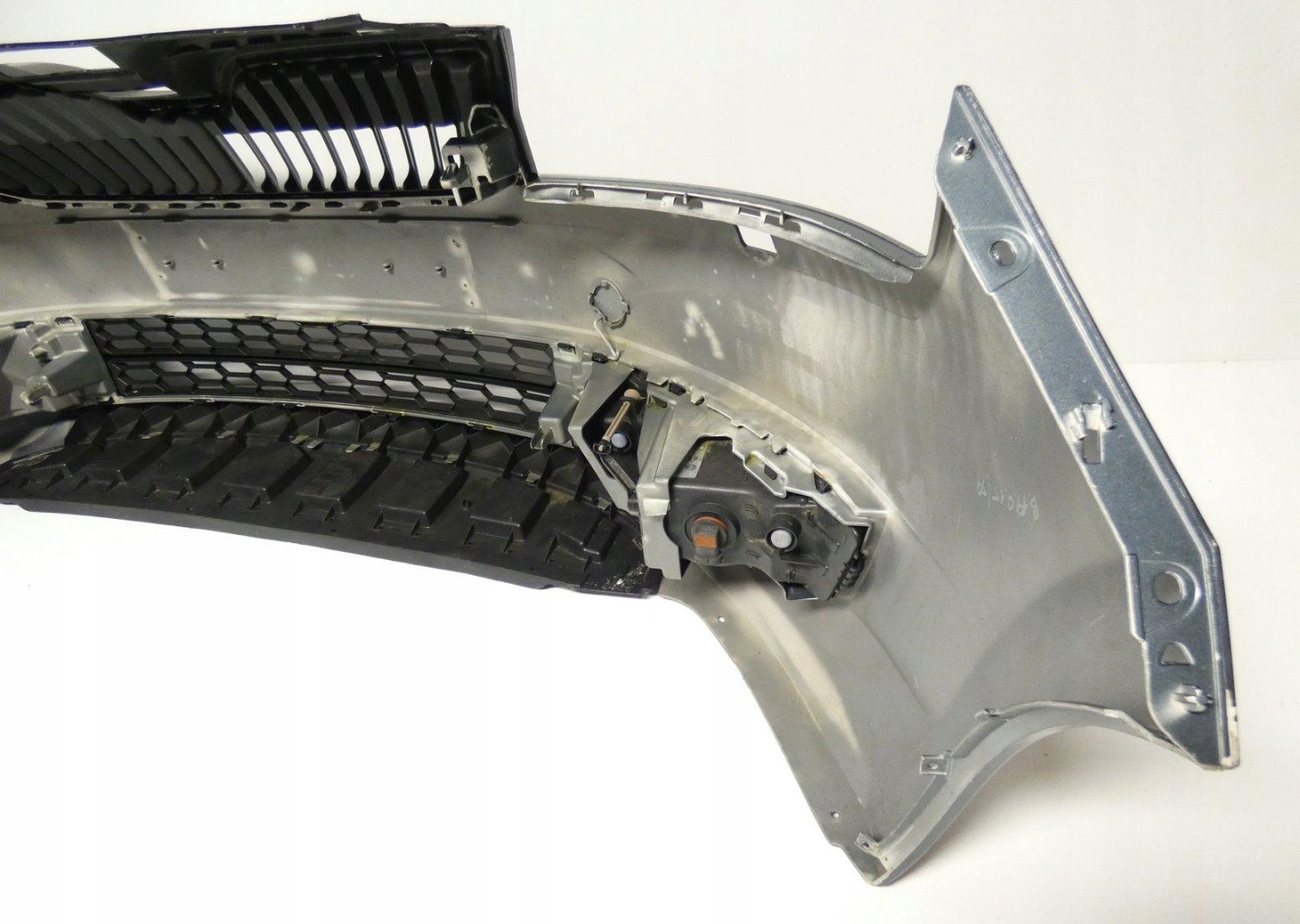 SKODA RAPID 5JA807221B washer 2012- bumper front front