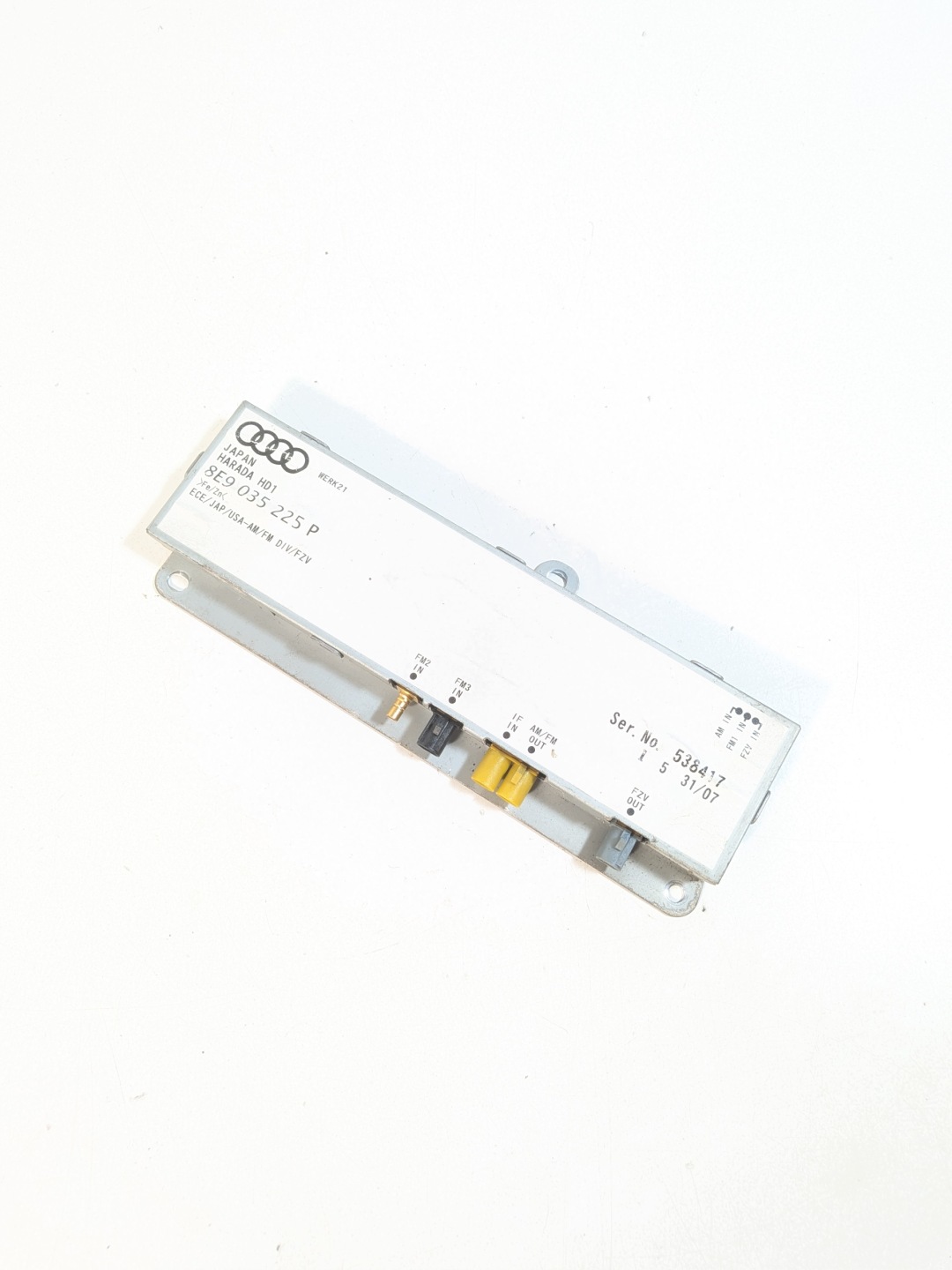 antenna amplifier OE 8E9035225P Audi A4 B7 04-08