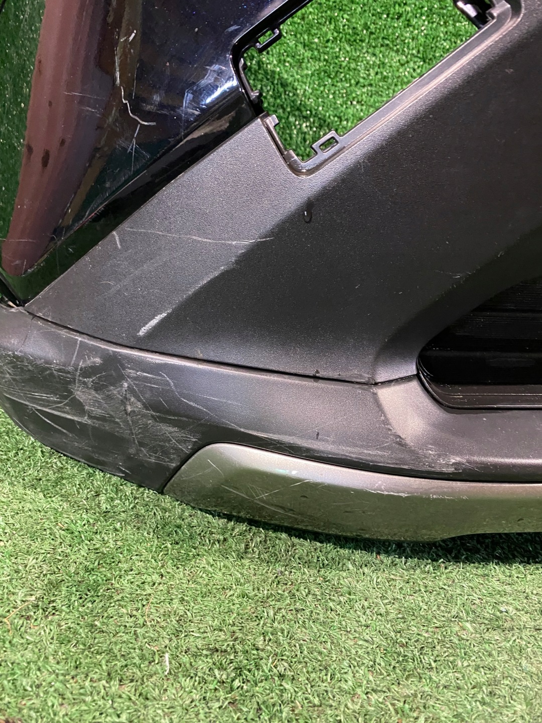 Frontstoßstange vorne TOYOTA RAV4 V