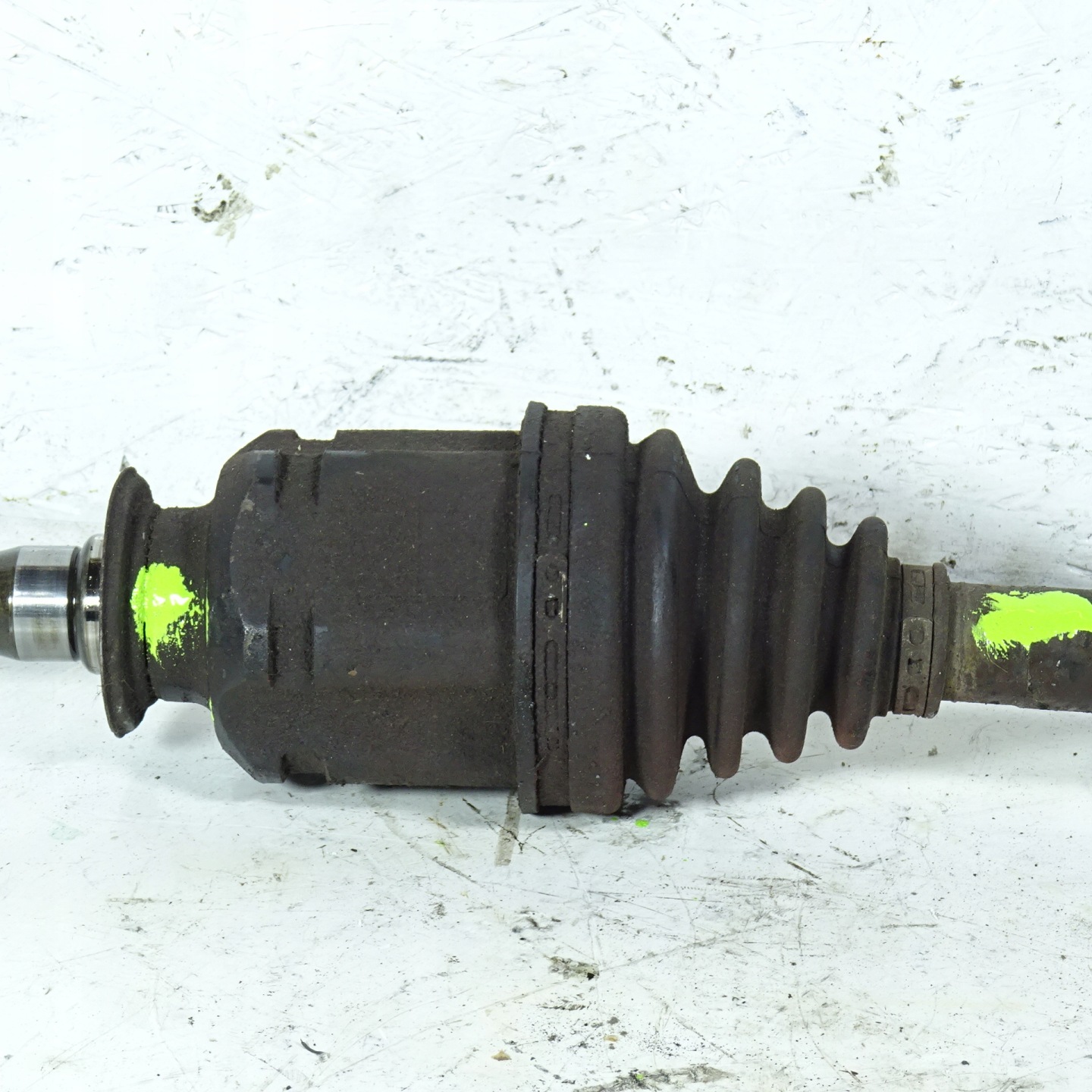 TOYOTA RAV4 II 2.0D4D semi-axis right front