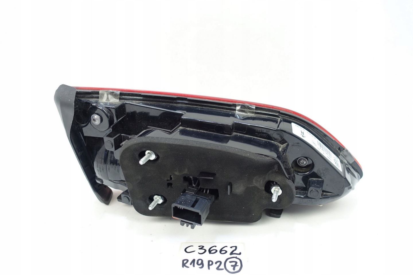 light right right rear part VW TOUAREG III 760945094A