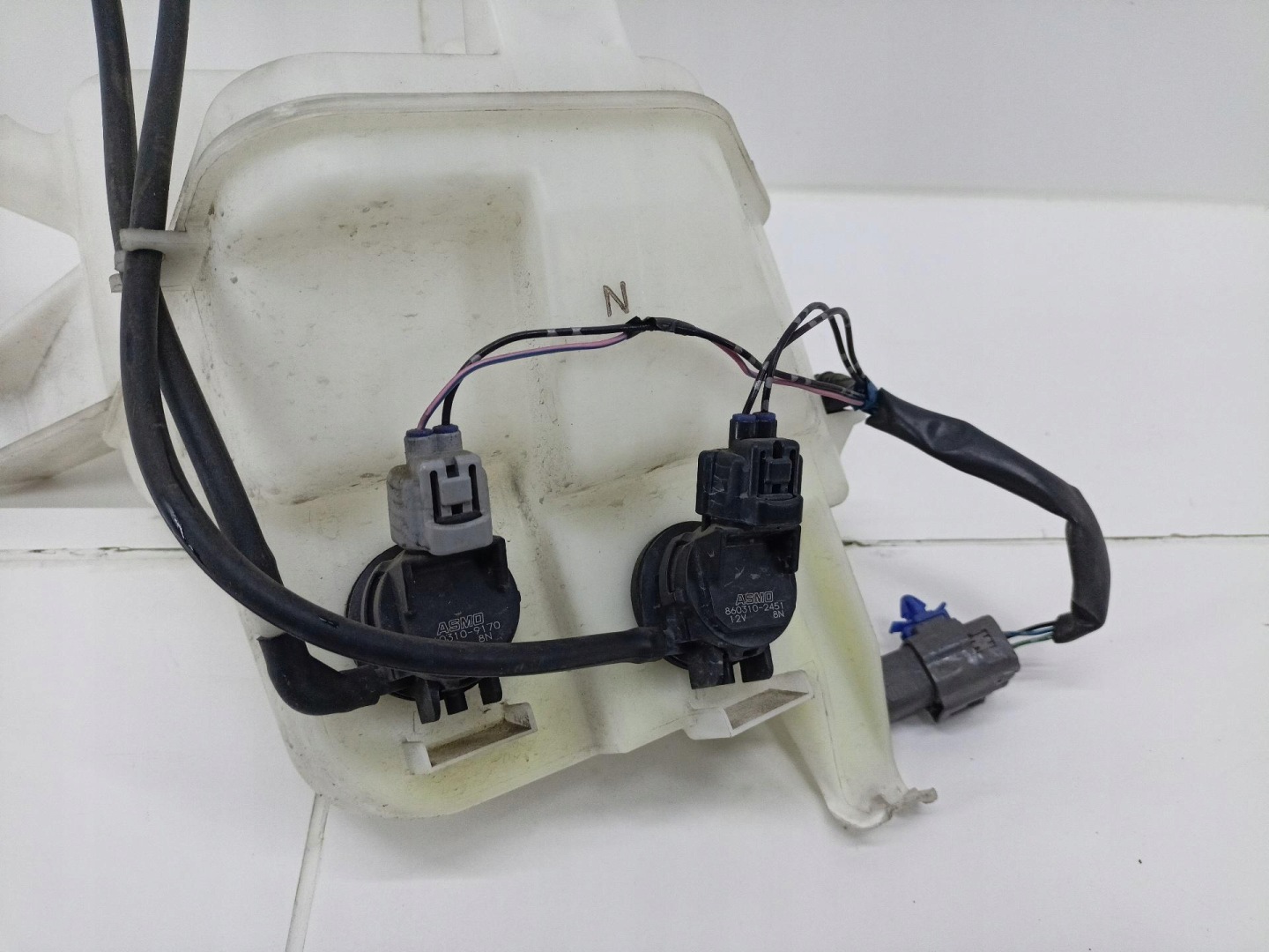 Behälter der Spritzdüse Mazda 6 2 facelift GH 2011 GS1E67480