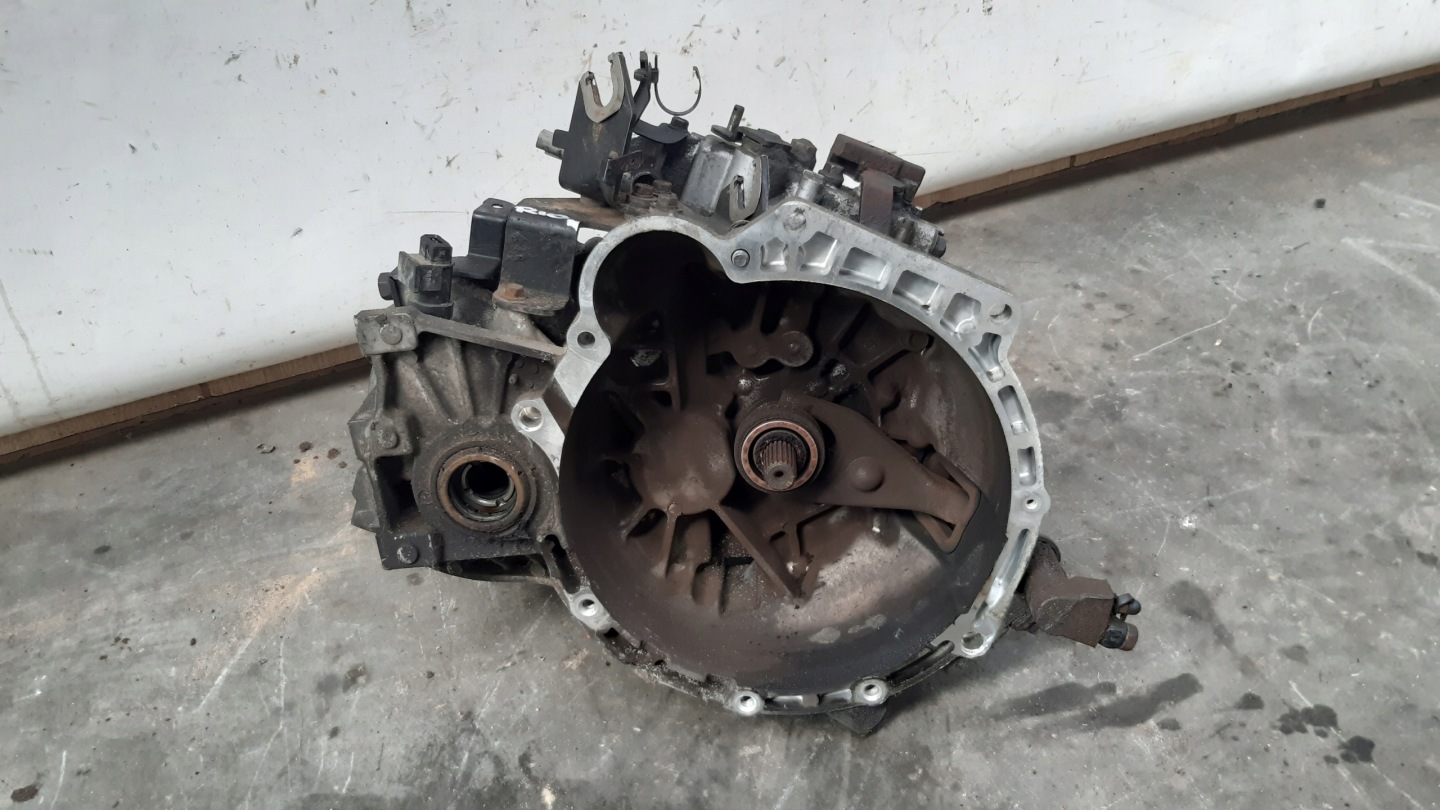 cambio R51873 5 ingranaggi Kia Rio II