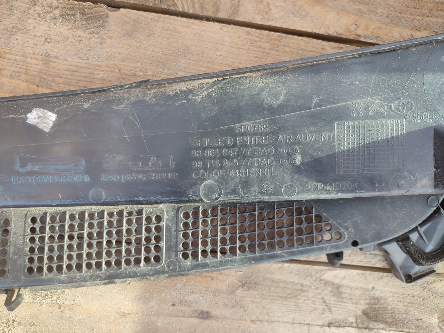 torpedo right side Peugeot Expert III Jumpy III Proace II 9806194777
