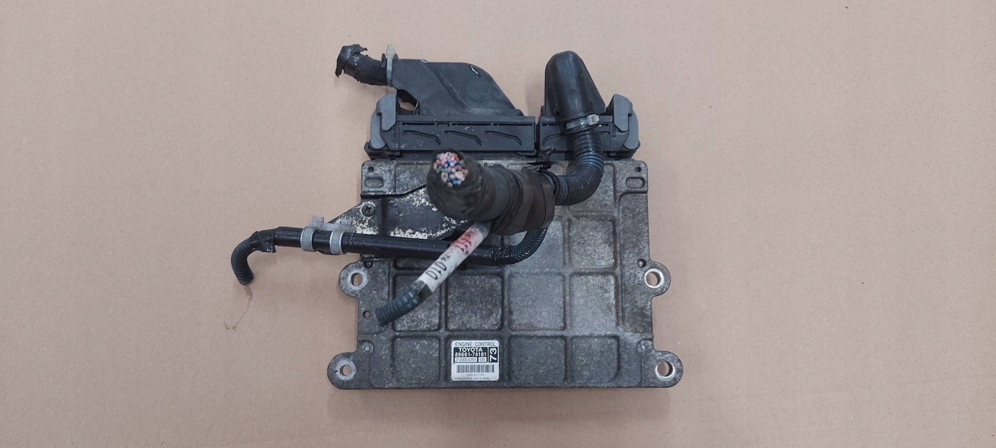 Computer Bedienteil TOYOTA IQ 89661-74181 *K2