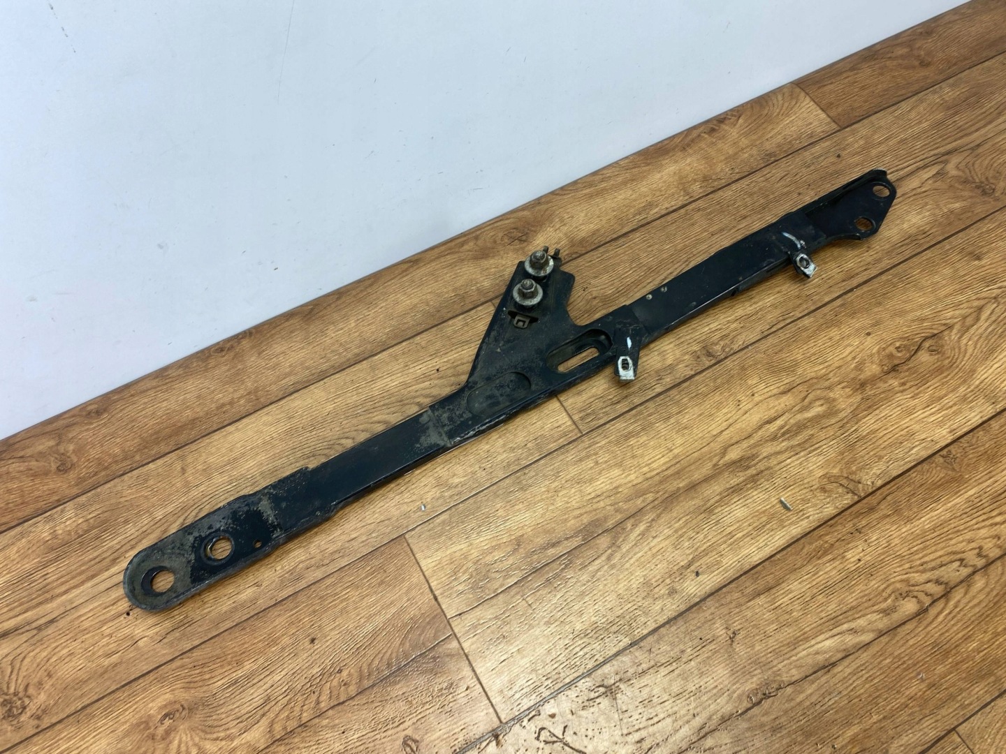 pillar holder sider Cadillac CTS III 2014+