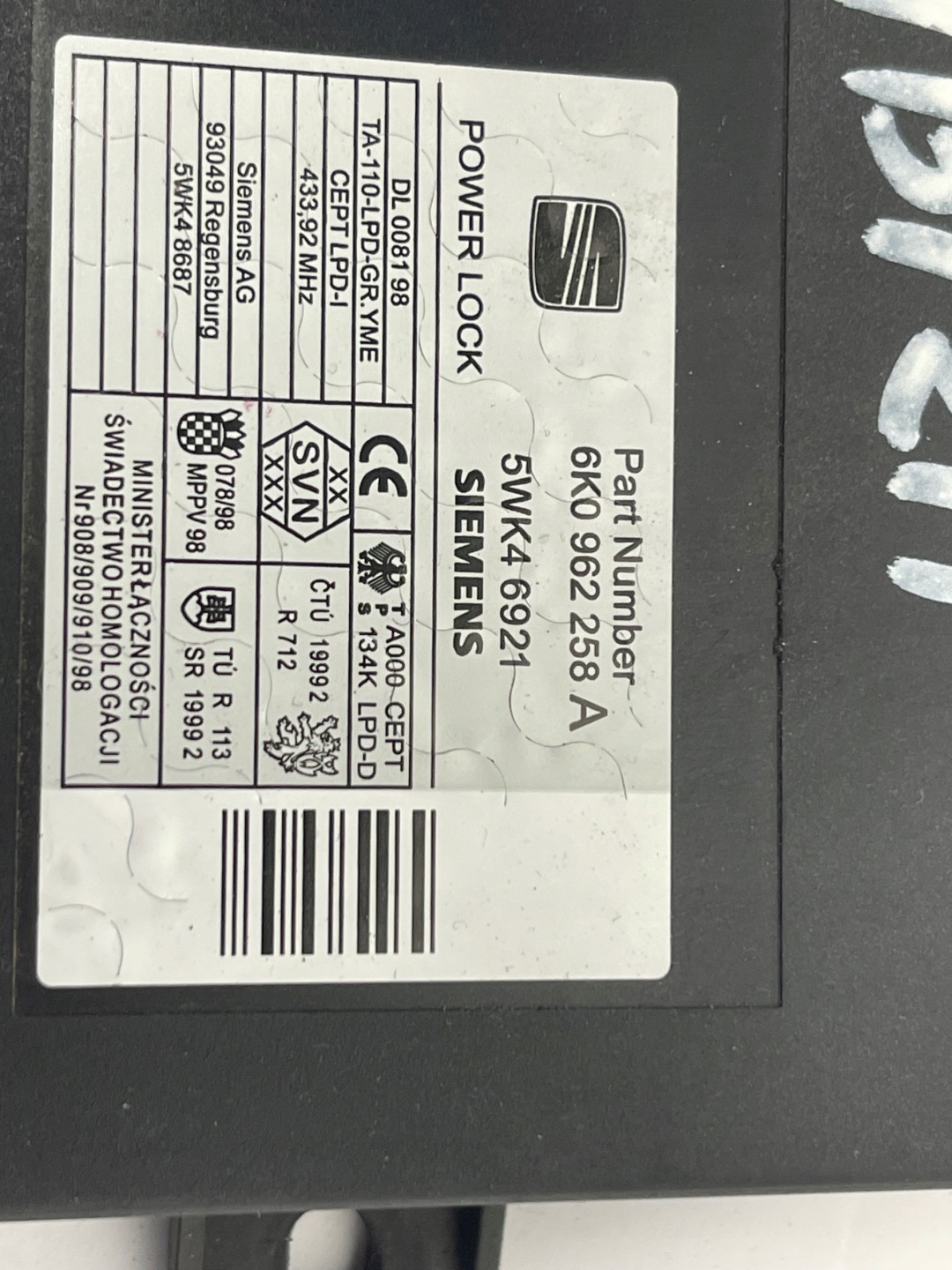 Unité commande confort SEAT OE 6K0962258A