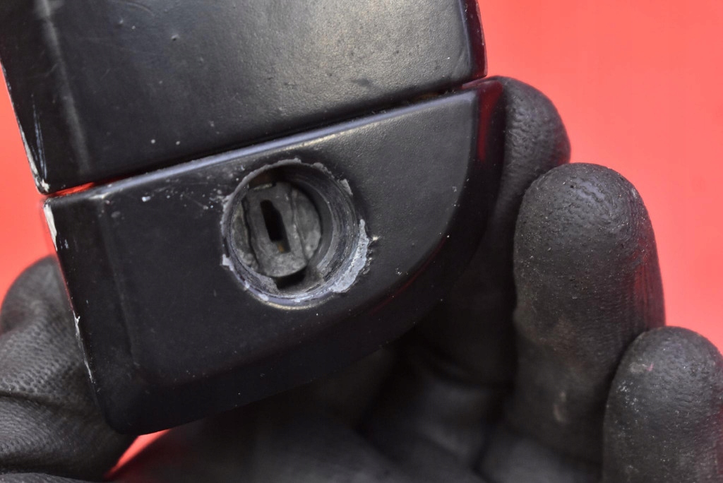 handle left front front black 701837209 VW TRANSPORTER T4 90-03