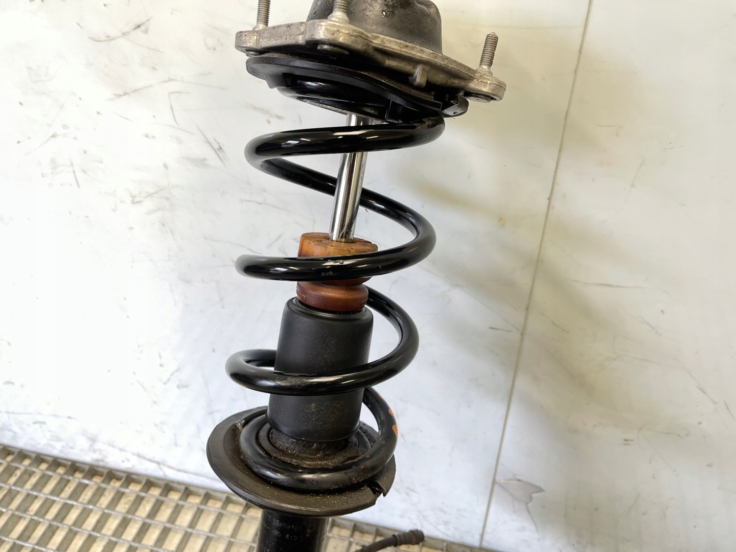 AUDI A6 C7 4G swing left left front 2.8FSI A7 4G 4g0407241A