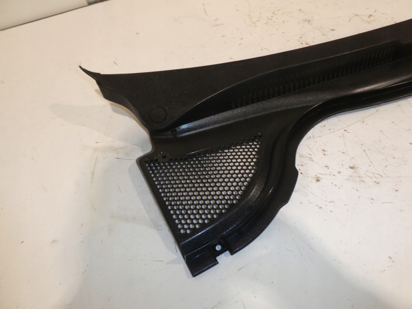 VW PASSAT CC torpedo right 3C8819404