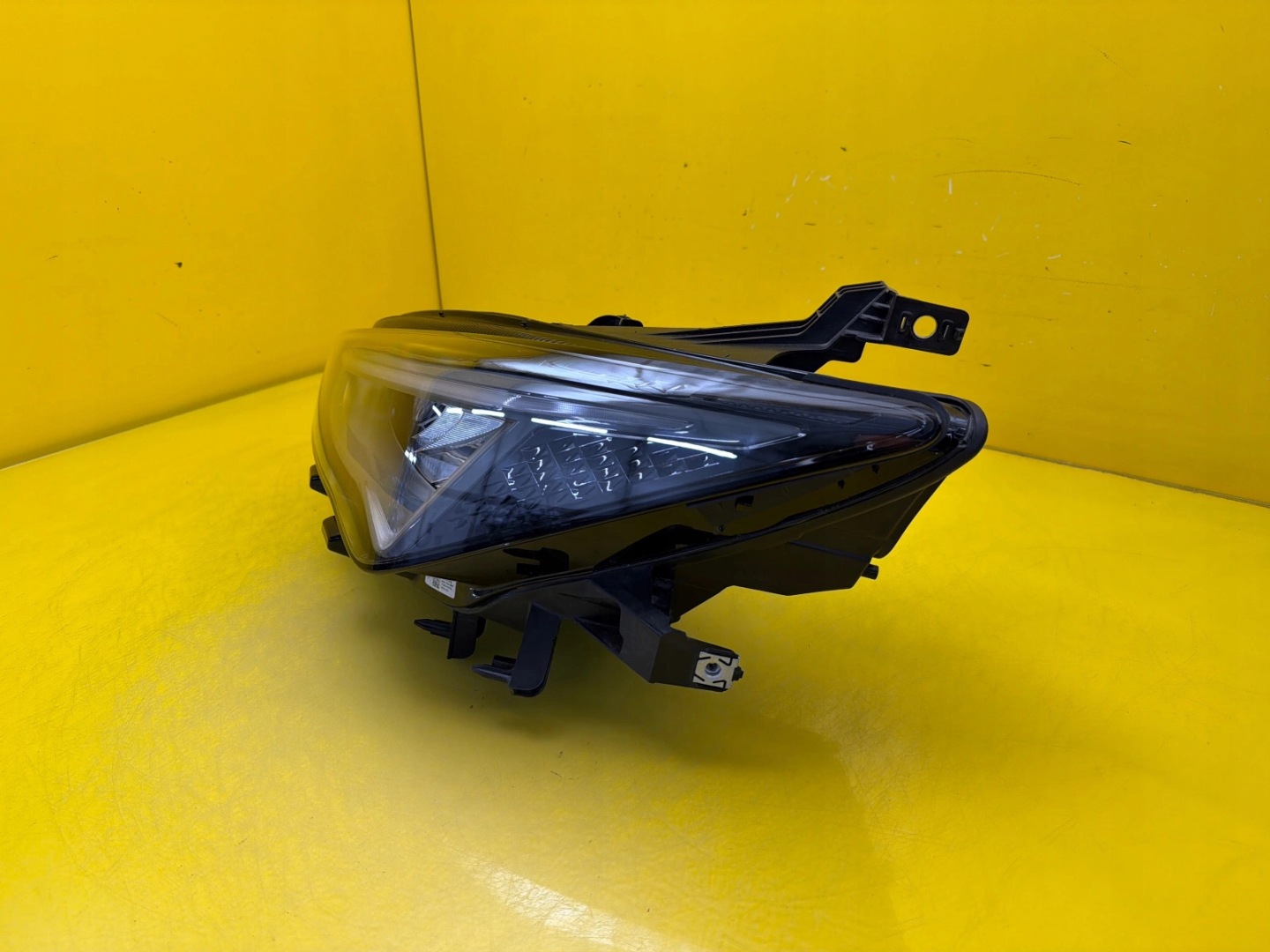 light left Cupra Born 10F Full Led 2021- 10F941007K