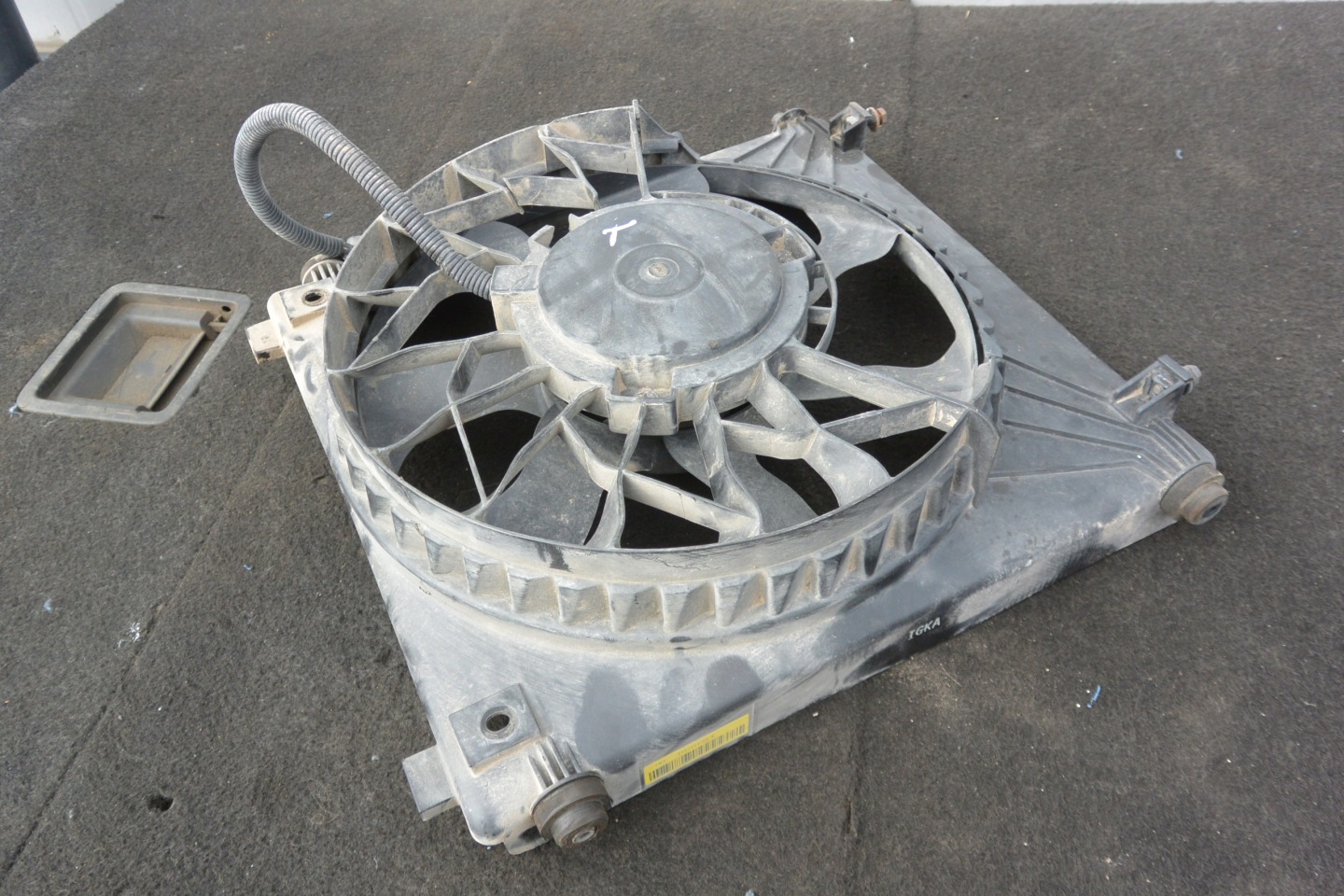 TESLA MODEL S ventilátor chladiče klimatizaci