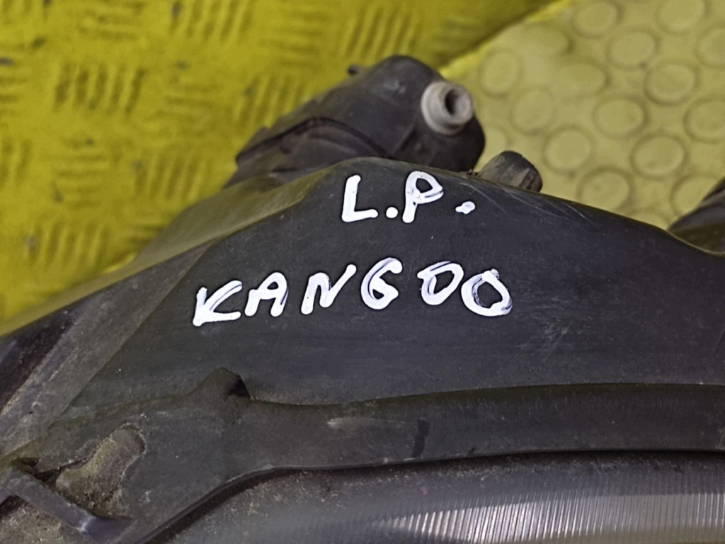 RENAULT KANGOO REFLEKTOR light left front 8200150614