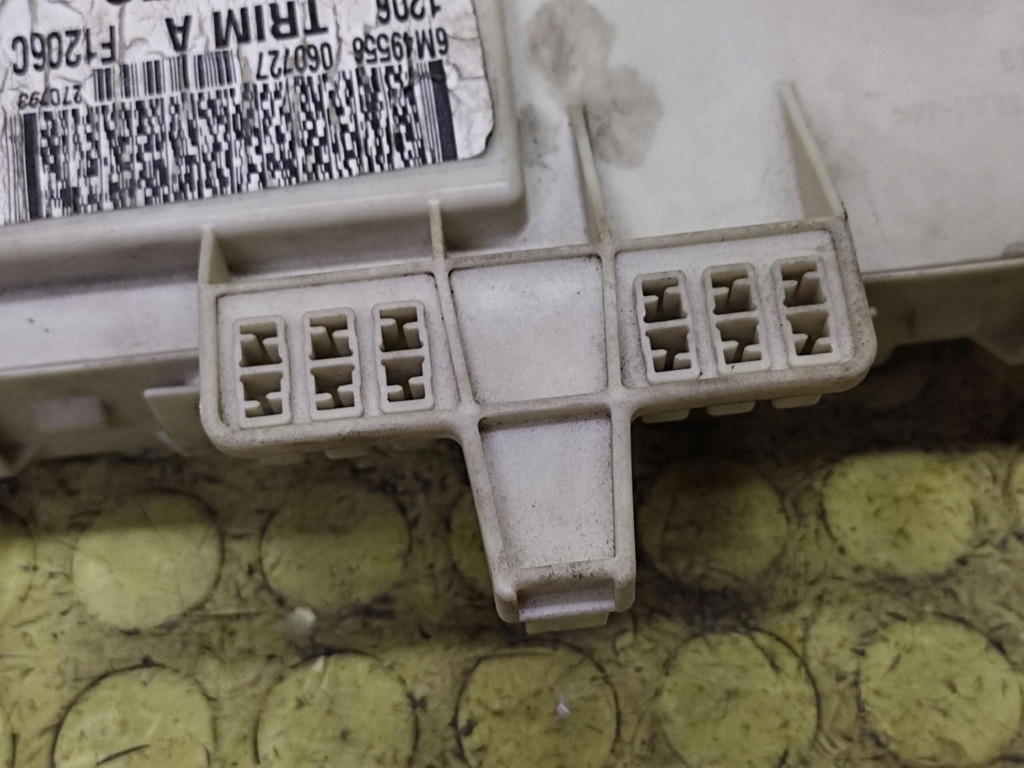 FORD FOCUS MK2 Module fusibles 4M5T14A073BH